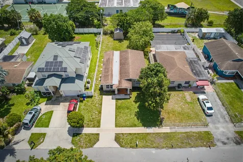 412 Broward Avenue Greenacres FL 33463
