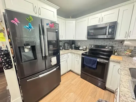 1070 NE 158th Street North Miami Beach FL 33162