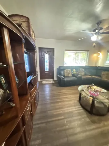1070 NE 158th Street North Miami Beach FL 33162