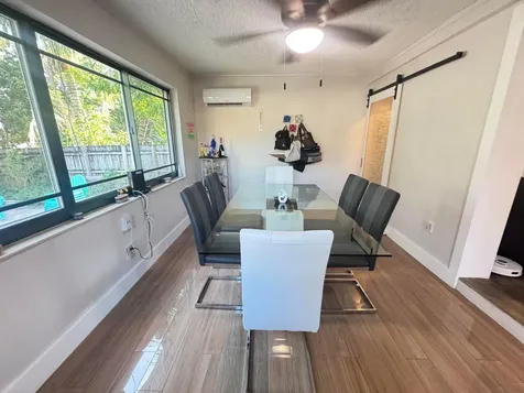 1070 NE 158th Street North Miami Beach FL 33162