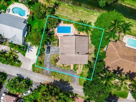 17914 SW 83rd Court Palmetto Bay FL 33157