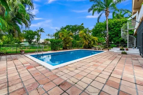 17914 SW 83rd Court Palmetto Bay FL 33157