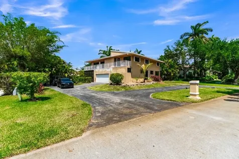 17914 SW 83rd Court Palmetto Bay FL 33157