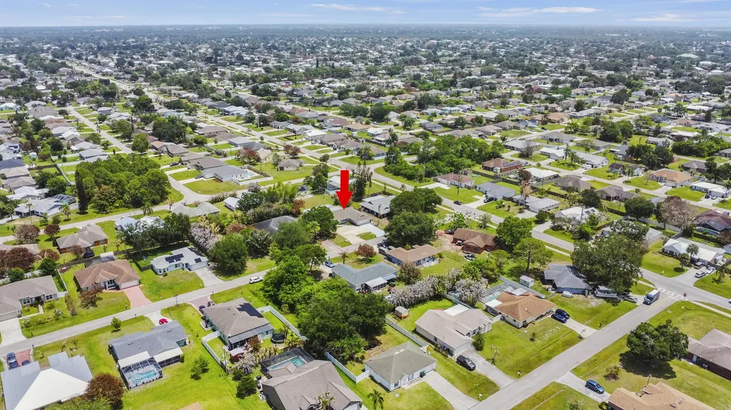 1893 SW Angelico Lane Port St Lucie FL 34984