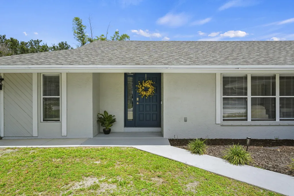 1893 SW Angelico Lane Port St Lucie FL 34984