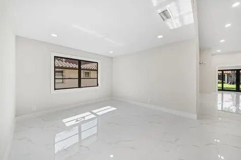 6371 Kings Gate Circle Delray Beach FL 33484