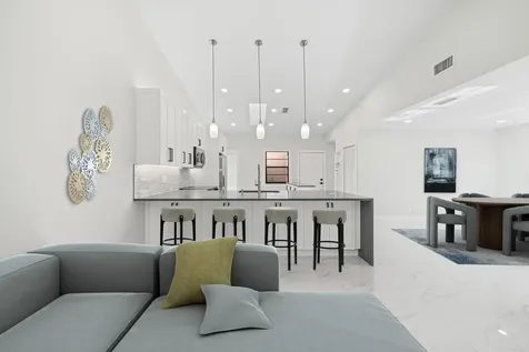 6371 Kings Gate Circle Delray Beach FL 33484