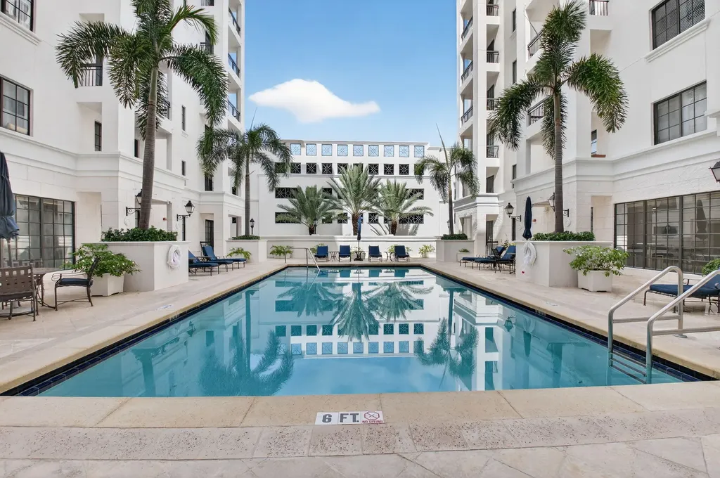 233 S Federal Highway Boca Raton FL 33432