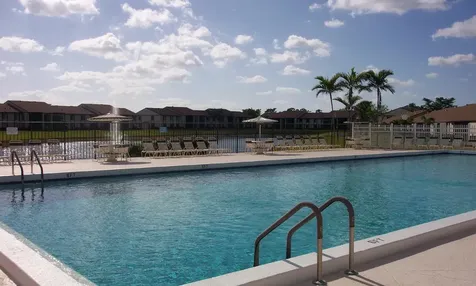 822 Sky Pine Way Greenacres FL 33415