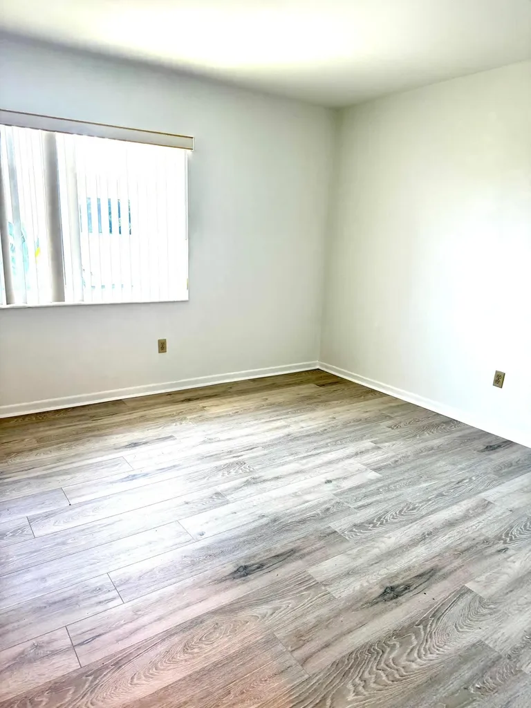 310 N North Boulevard Boynton Beach FL 33435