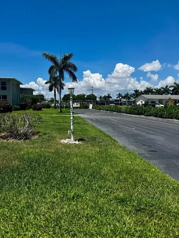 310 N North Boulevard Boynton Beach FL 33435