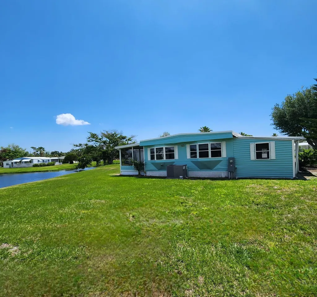 17 Rio Verde Way Port St Lucie FL 34952