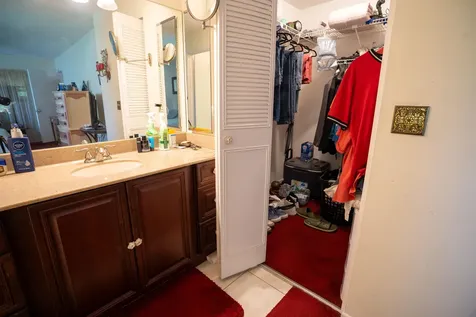6121 Rainbow Circle Greenacres FL 33463