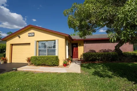 6121 Rainbow Circle Greenacres FL 33463