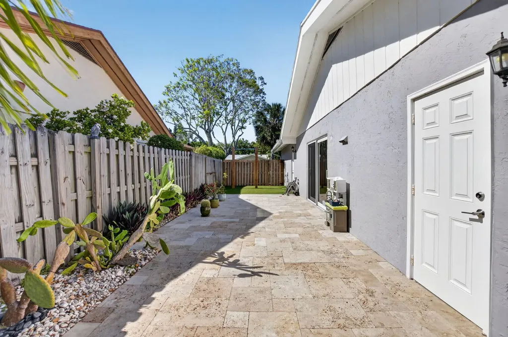 4175 Bay Laurel Way Boca Raton FL 33487