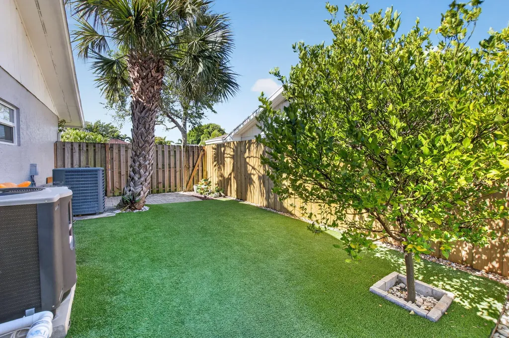4175 Bay Laurel Way Boca Raton FL 33487