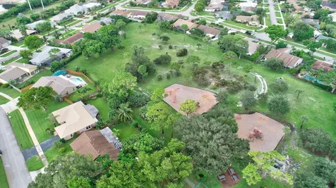 4175 Bay Laurel Way Boca Raton FL 33487