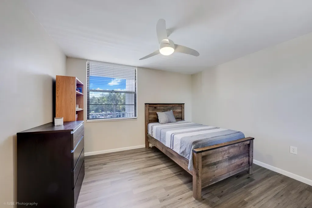 1528 Whitehall Drive Davie FL 33324