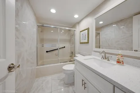 1528 Whitehall Drive Davie FL 33324