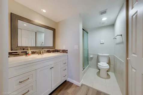 1528 Whitehall Drive Davie FL 33324