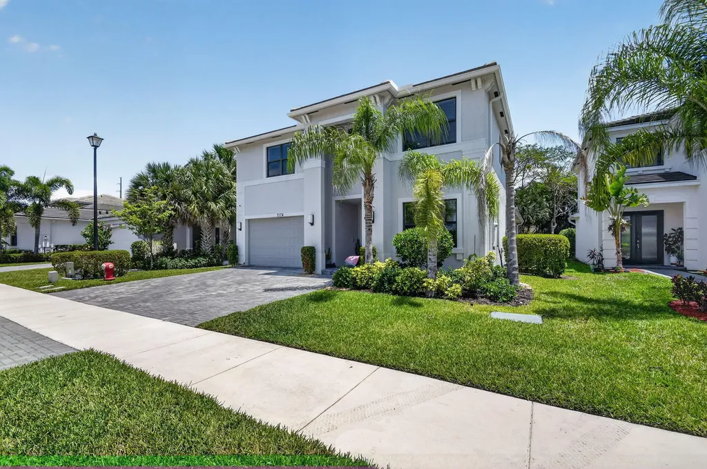 7174 Villamar Way Lake Worth FL 33463