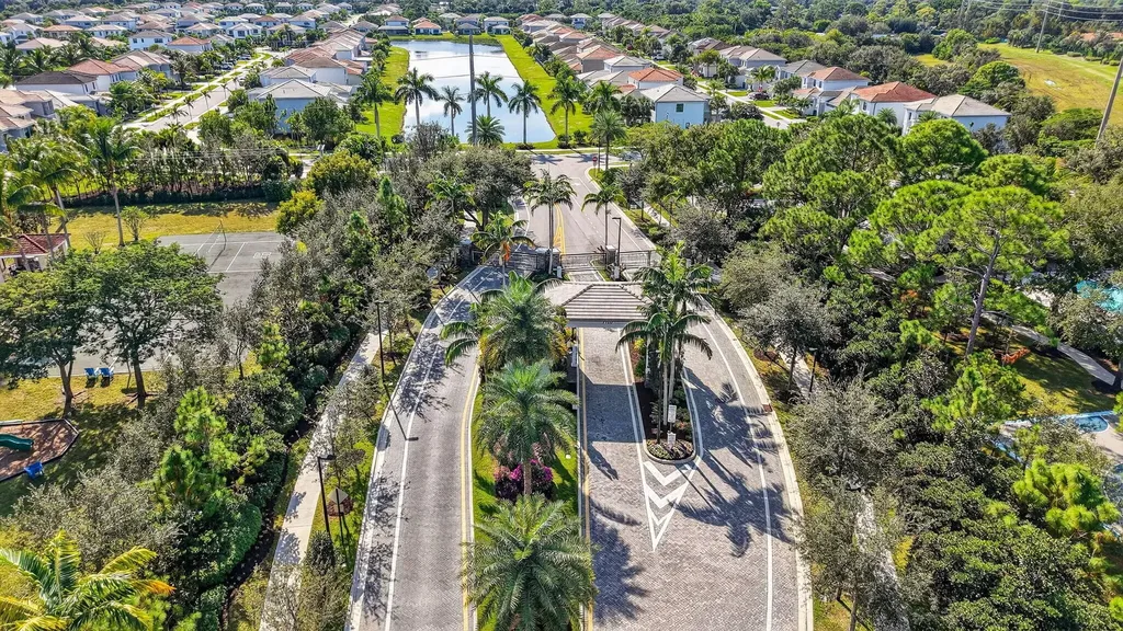 7174 Villamar Way Lake Worth FL 33463