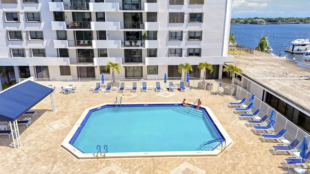1200 Marine Way North Palm Beach FL 33408