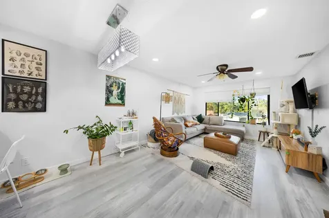 11477 NW 39th Court Coral Springs FL 33065