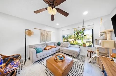11477 NW 39th Court Coral Springs FL 33065