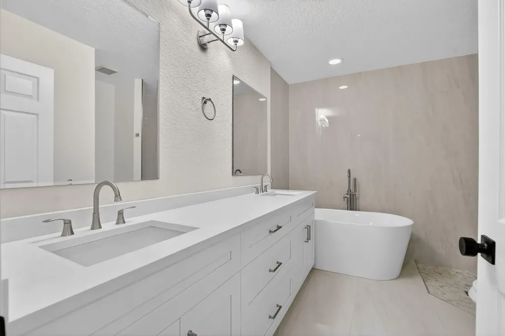 6647 Boca Hermosa Lane Boca Raton FL 33433