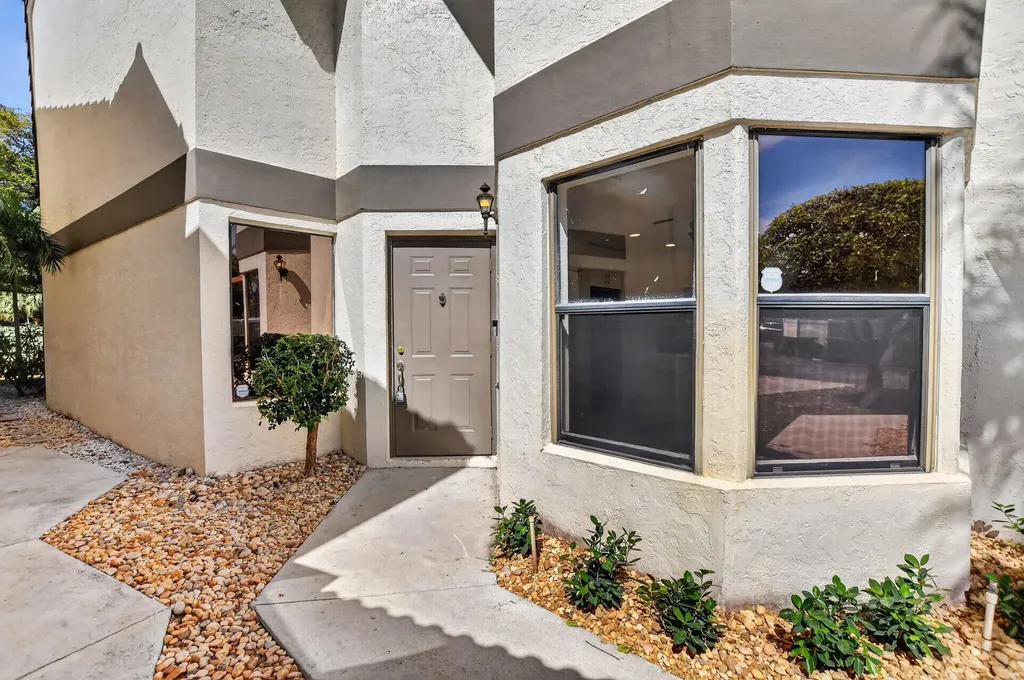 6647 Boca Hermosa Lane Boca Raton FL 33433
