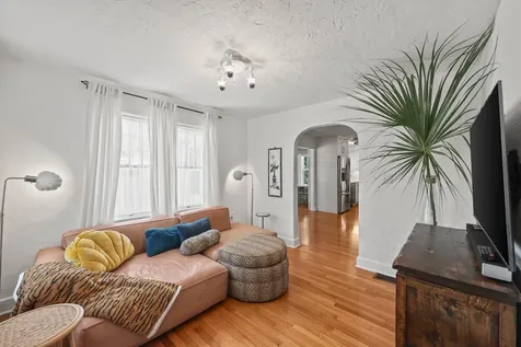 706 N Palmway Lake Worth Beach FL 33460