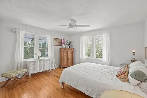 706 N Palmway Lake Worth Beach FL 33460