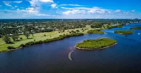 706 N Palmway Lake Worth Beach FL 33460