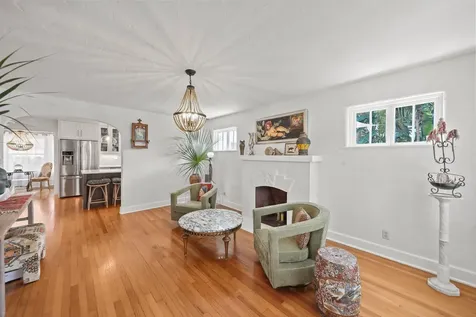 706 N Palmway Lake Worth Beach FL 33460