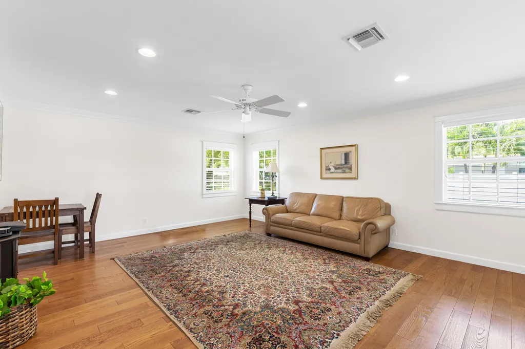 7501 Plantation Road Plantation FL 33317