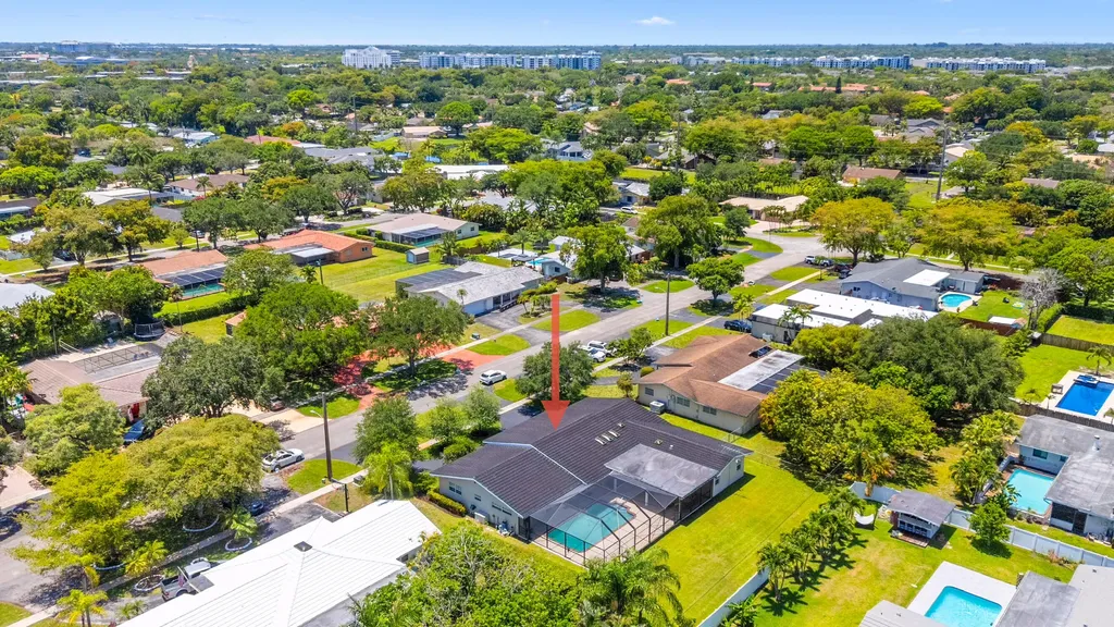 7501 Plantation Road Plantation FL 33317