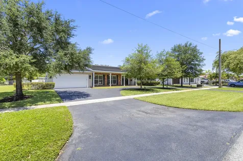 7501 Plantation Road Plantation FL 33317