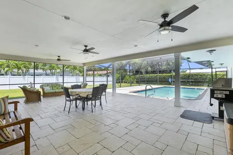 7501 Plantation Road Plantation FL 33317