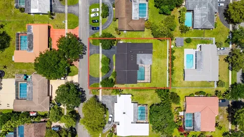 7501 Plantation Road Plantation FL 33317