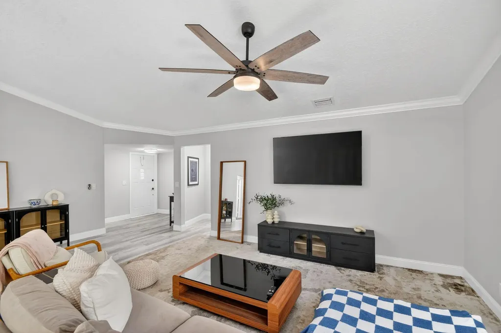 1630 NW 22nd Avenue Delray Beach FL 33445