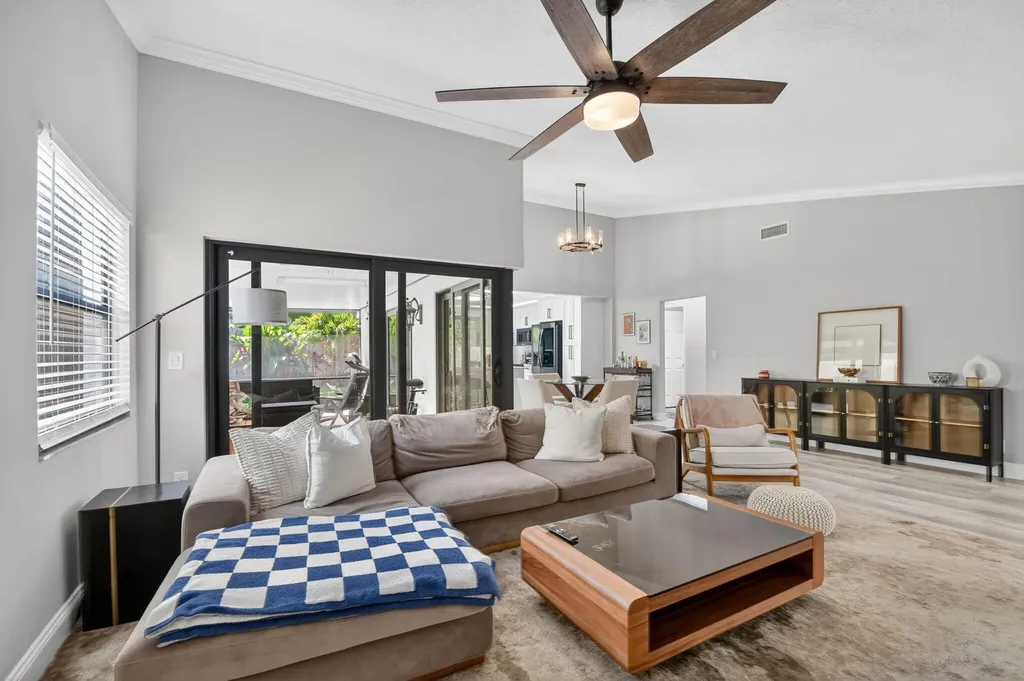1630 NW 22nd Avenue Delray Beach FL 33445