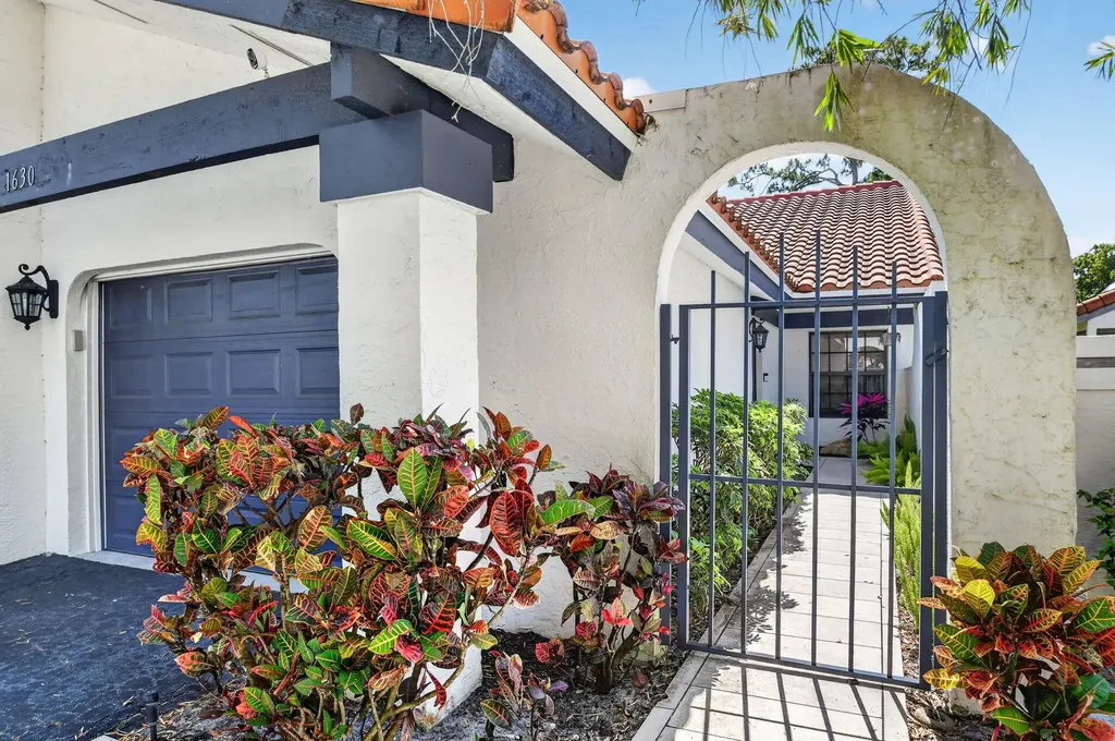 1630 NW 22nd Avenue Delray Beach FL 33445