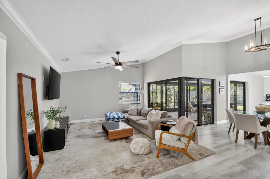 1630 NW 22nd Avenue Delray Beach FL 33445