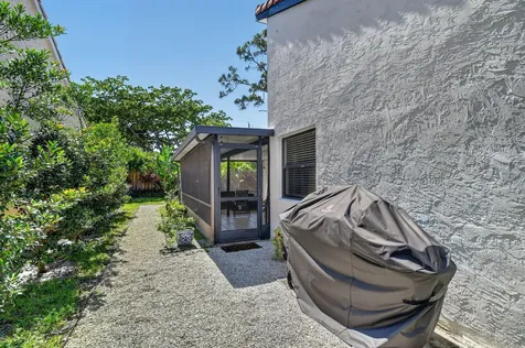 1630 NW 22nd Avenue Delray Beach FL 33445