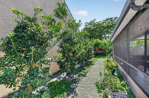 1630 NW 22nd Avenue Delray Beach FL 33445