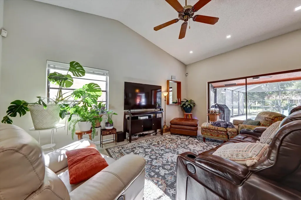 10966 NW 14th Street Coral Springs FL 33071
