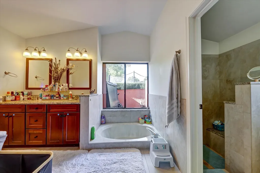 10966 NW 14th Street Coral Springs FL 33071