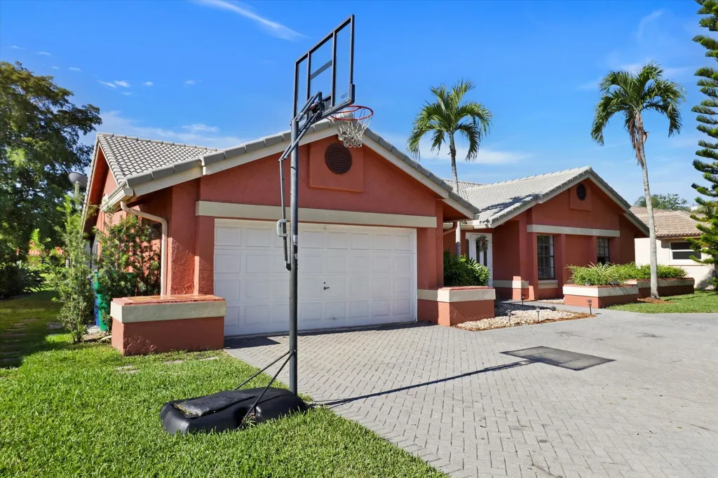 10966 NW 14th Street Coral Springs FL 33071