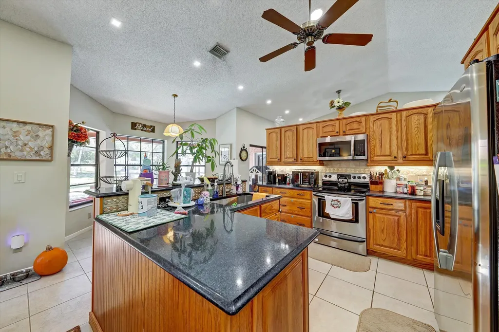 10966 NW 14th Street Coral Springs FL 33071
